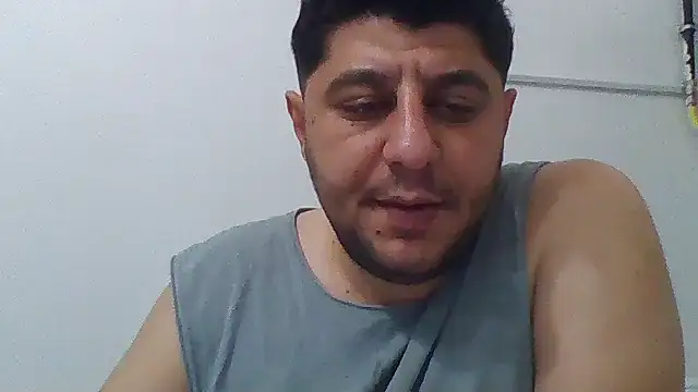 Snapshot of erkekkkadam chatting on 10-04-25, 09:05 erkekkkadam online show from 10-04-25, 09:05