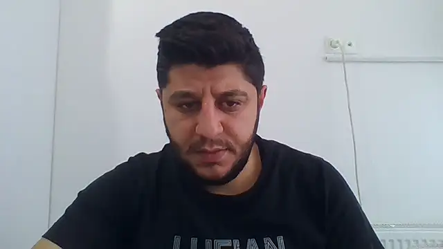 Snapshot of erkekkkadam chatting on 01-25-25, 05:51 erkekkkadam online show from 01-25-25, 05:51