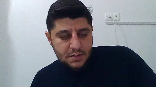 erkekkkadam online show from 11-18-25, 04:32