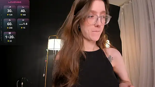 Lola Missy online show from 01-06-26, 05:11