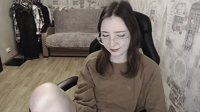 AmeliaKamishiro online show from 01-27-25, 05:04