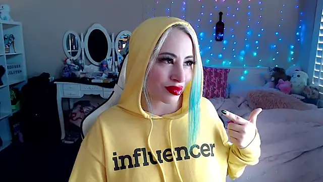 Snapshot of GoddessLilitu chatting on 06-17-26, 12:43 GoddessLilitu online show from 06-17-26, 12:43