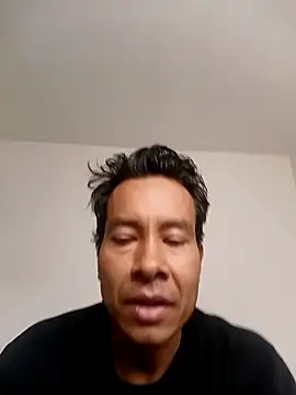 Snapshot of cachorro0527 chatting on 03-10-26, 05:17 cachorro0527 online show from 03-10-26, 05:17