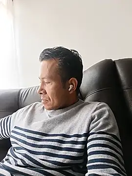 Snapshot of cachorro0527 chatting on 05-25-26, 02:49 cachorro0527 online show from 05-25-26, 02:49