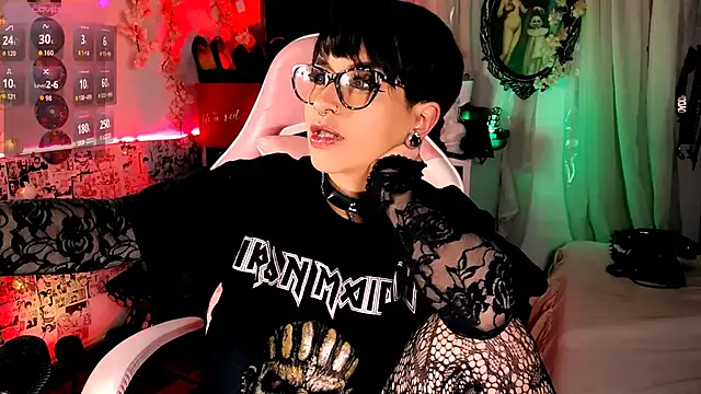 kitty roxy online show from 10-02-25, 06:39