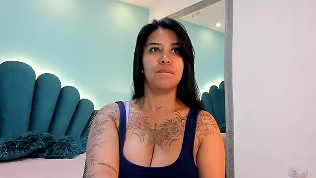 sharlott18 online show from 01-12-26, 12:45