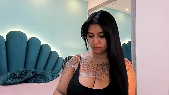 sharlott18 online show from 01-09-26, 11:39