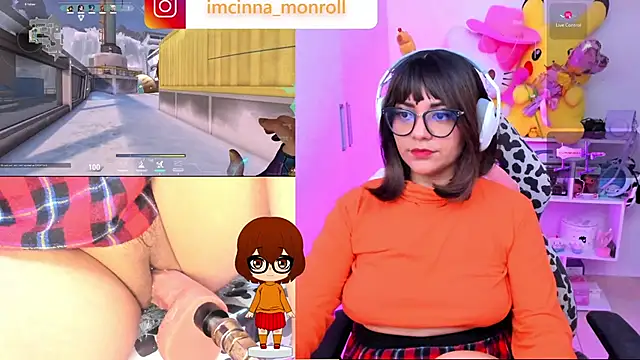 Snapshot of cinna_monroll chatting on 02-16-25, 05:15 cinna monroll online show from 02-16-25, 05:15