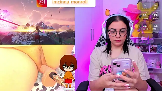 Snapshot of cinna_monroll chatting on 02-15-25, 08:34 cinna monroll online show from 02-15-25, 08:34