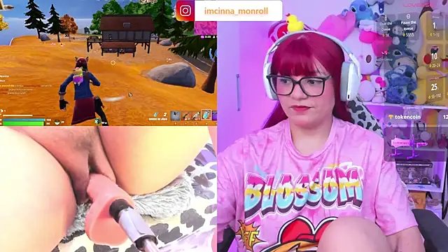 cinna monroll online show from 11-11-25, 03:51