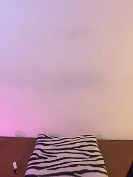 Felicia smok3 online show from 10-31-25, 02:19