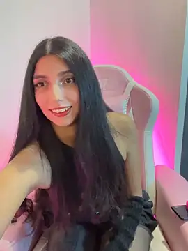 Snapshot of Felicia_smok3 chatting on 04-30-26, 01:56 Felicia smok3 online show from 04-30-26, 01:56