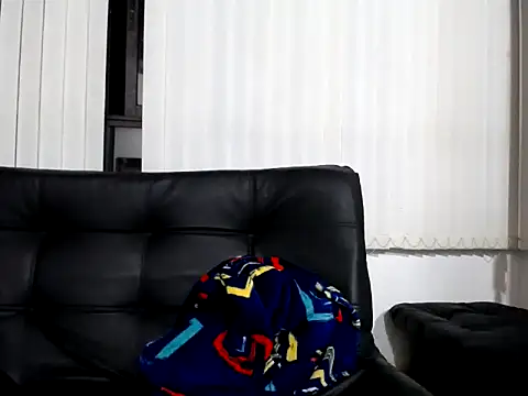 Snapshot of Alexxawinter chatting on 02-02-26, 11:59 Alexxawinter online show from 02-02-26, 11:59