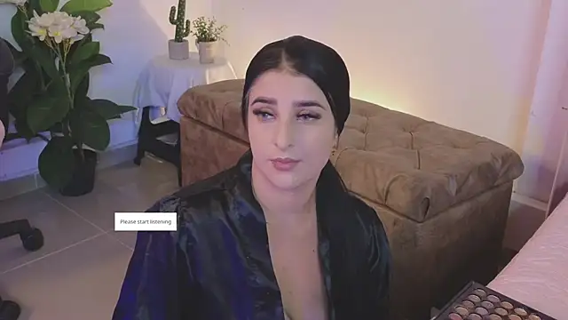 Snapshot of _Linoshka_1 chatting on 02-13-26, 08:31 Linoshka 1 online show from 02-13-26, 08:31