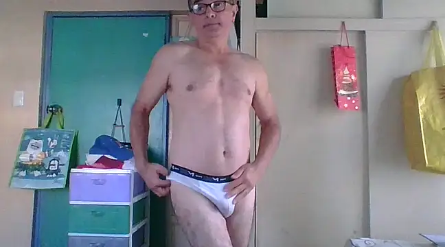 Snapshot of kavir-sebastien chatting on 03-18-25, 02:06 kavir-sebastien online show from 03-18-25, 02:06