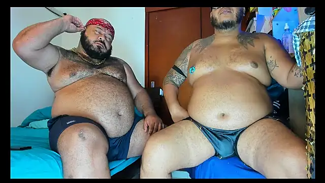 Latino bigcock online show from 07-26-26, 02:29