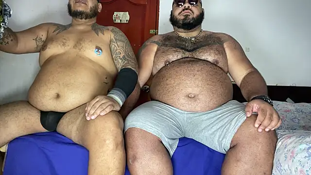 Latino bigcock online show from 04-09-26, 11:33