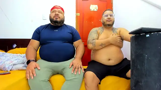 Snapshot of Latino_bigcock chatting on 10-02-25, 04:27 Latino bigcock online show from 10-02-25, 04:27