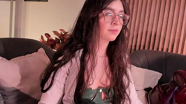 Eva Macalliter online show from 05-29-26, 03:12