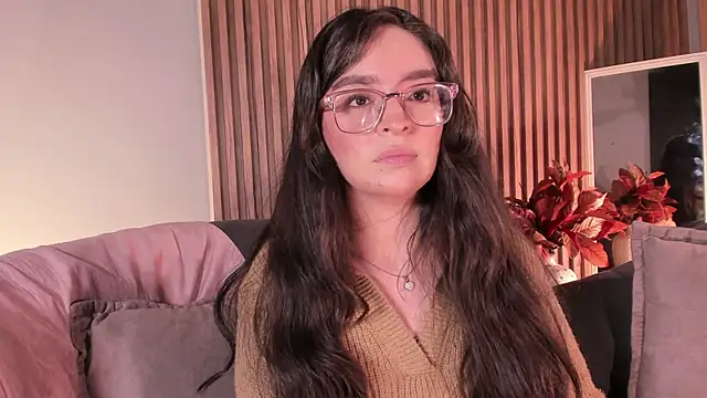 Eva Macalliter online show from 03-20-26, 03:18