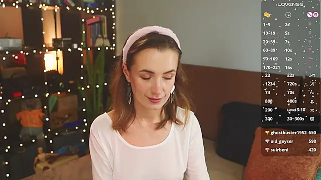 Snapshot of bananya_kitty chatting on 01-08-26, 10:27 bananya kitty online show from 01-08-26, 10:27