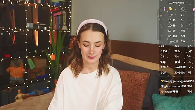 Snapshot of bananya_kitty chatting on 12-15-25, 05:08 bananya kitty online show from 12-15-25, 05:08