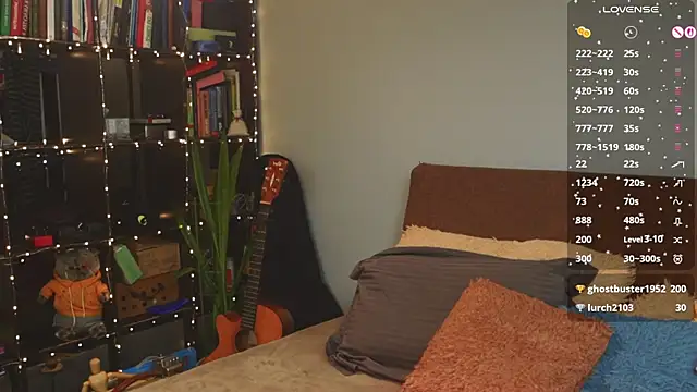 Snapshot of bananya_kitty chatting on 12-20-25, 10:45 bananya kitty online show from 12-20-25, 10:45