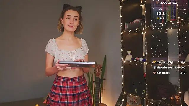 Snapshot of bananya_kitty chatting on 12-07-24, 06:32 bananya kitty online show from 12-07-24, 06:32