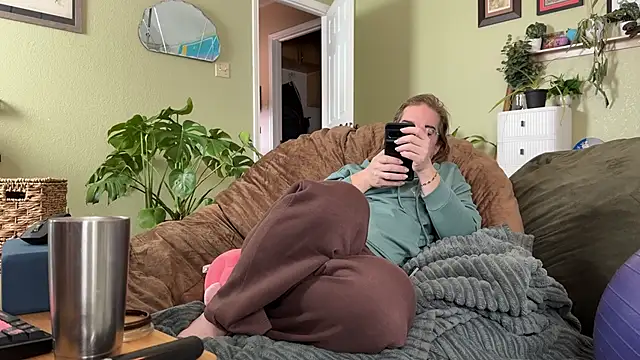 Linzy 19 online show from 02-02-26, 08:30