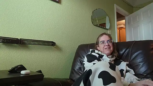 Linzy 19 online show from 12-05-25, 03:43