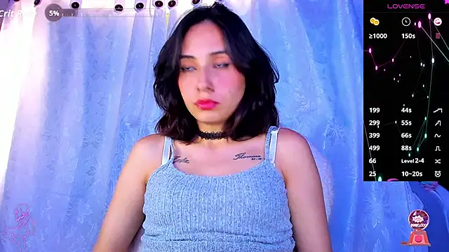 lunacandyy13 online show from 10-27-25, 06:31