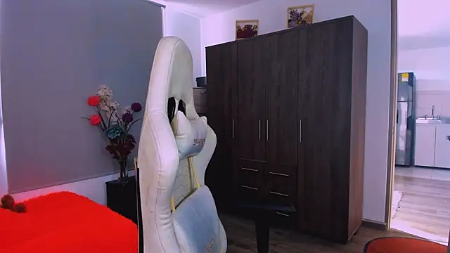 ScarlettMalbec online show from 02-05-26, 09:43