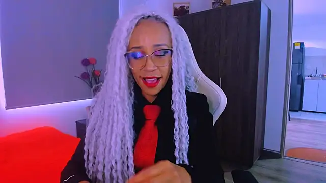 ScarlettMalbec online show from 07-17-26, 09:23