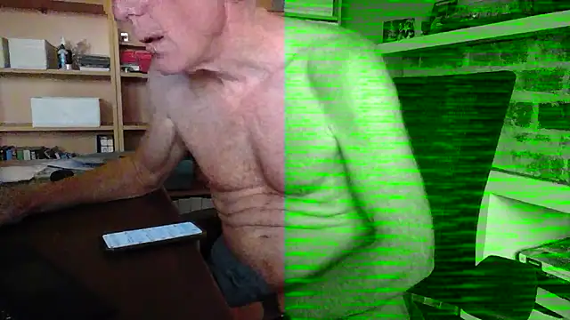 jiggy77777 online show from 03-03-25, 12:23