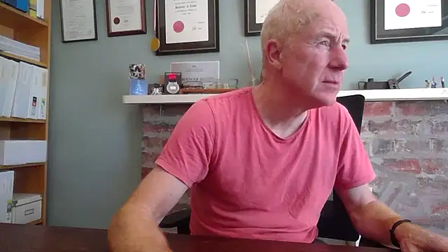 jiggy77777 online show from 12-11-24, 04:49