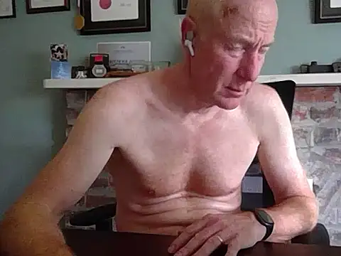 jiggy77777 online show from 12-16-24, 04:34