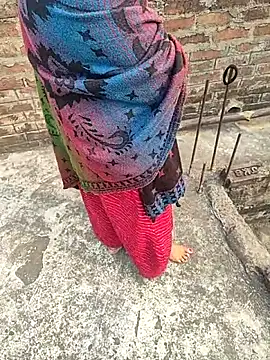 COUPLLE VILLAGE online show from 11-22-25, 03:27