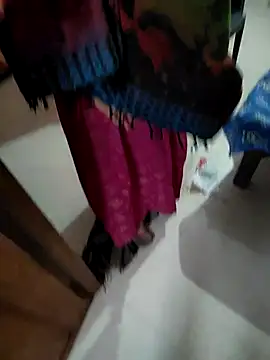 Snapshot of COUPLLE_VILLAGE chatting on 02-23-25, 01:13 COUPLLE VILLAGE online show from 02-23-25, 01:13