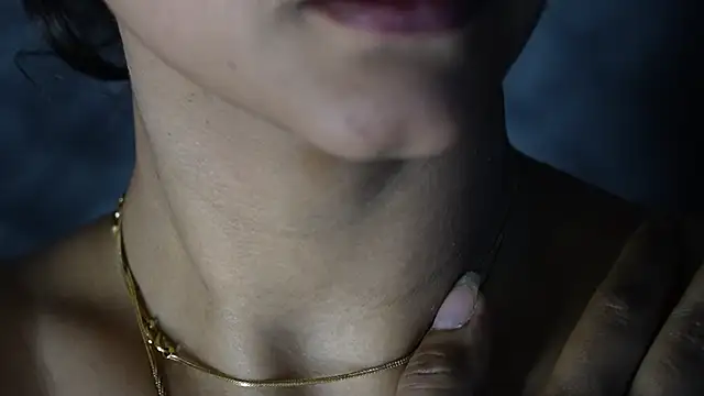 Snapshot of -AyeshaSinghania- chatting on 01-30-25, 07:59 -AyeshaSinghania- online show from 01-30-25, 07:59