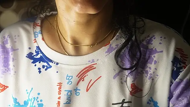 -AyeshaSinghania- online show from 04-28-26, 05:06