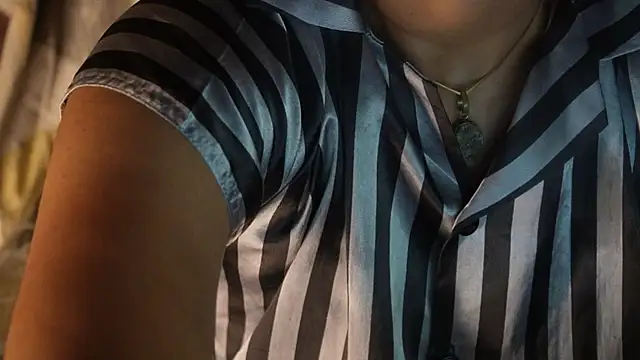 -AyeshaSinghania- online show from 10-29-25, 05:34