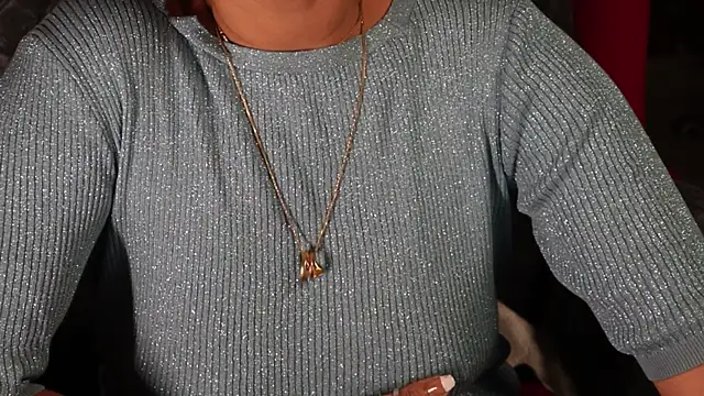 Snapshot of -AyeshaSinghania- chatting on 01-29-25, 12:24 -AyeshaSinghania- online show from 01-29-25, 12:24