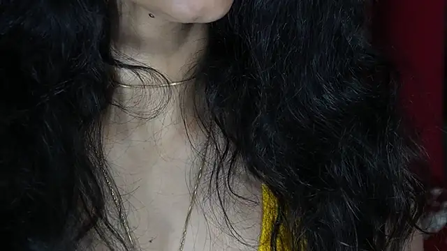 Snapshot of -AyeshaSinghania- chatting on 02-19-25, 02:55 -AyeshaSinghania- online show from 02-19-25, 02:55