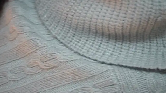 -AyeshaSinghania- online show from 12-17-25, 05:18