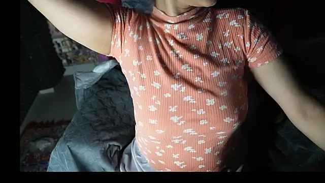 Snapshot of -AyeshaSinghania- chatting on 03-20-25, 04:42 -AyeshaSinghania- online show from 03-20-25, 04:42