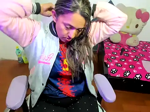 daleska ayala 1 online show from 11-06-25, 10:25