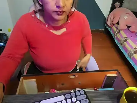 daleska ayala 1 online show from 10-08-25, 03:57