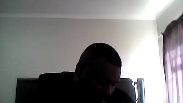 Snapshot of Yardie_bone chatting on 07-17-26, 07:16 Yardie bone online show from 07-17-26, 07:16