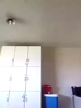 Yardie bone online show from 03-07-25, 10:56