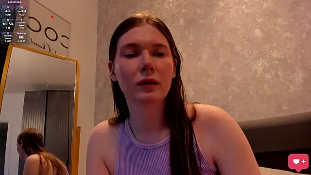 Snapshot of stassie_mil chatting on 04-30-26, 10:55 stassie mil online show from 04-30-26, 10:55